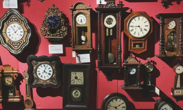 Jam dinding antik, Sumber: pexels.com