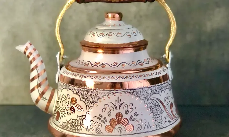 Teko khas Rusia, SUmber: etsystatic.com