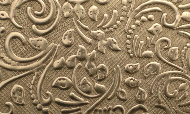 Relief motif batik, Sumber: supplydiva.com