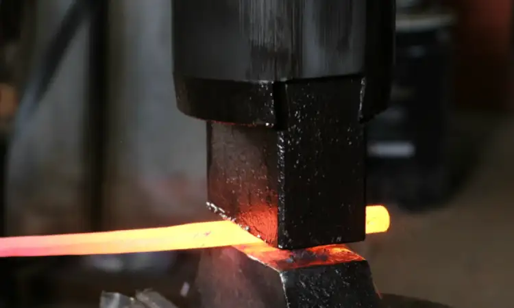 Penempaan logam kuningan, Sumber: generalkinematics.com