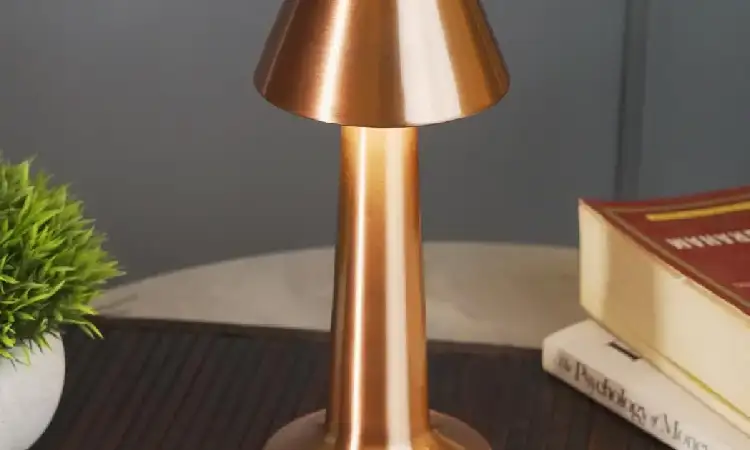 Copper Touch Smooth Lamp, Sumber: kreativearts.in