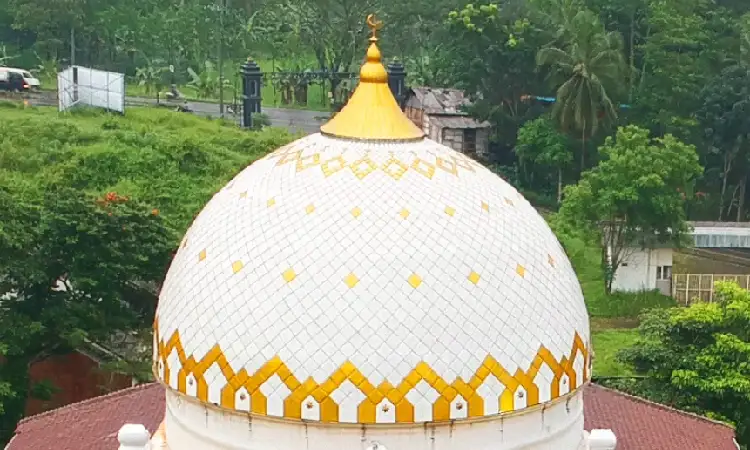 Kubah keramik, Sumber: instagram.com